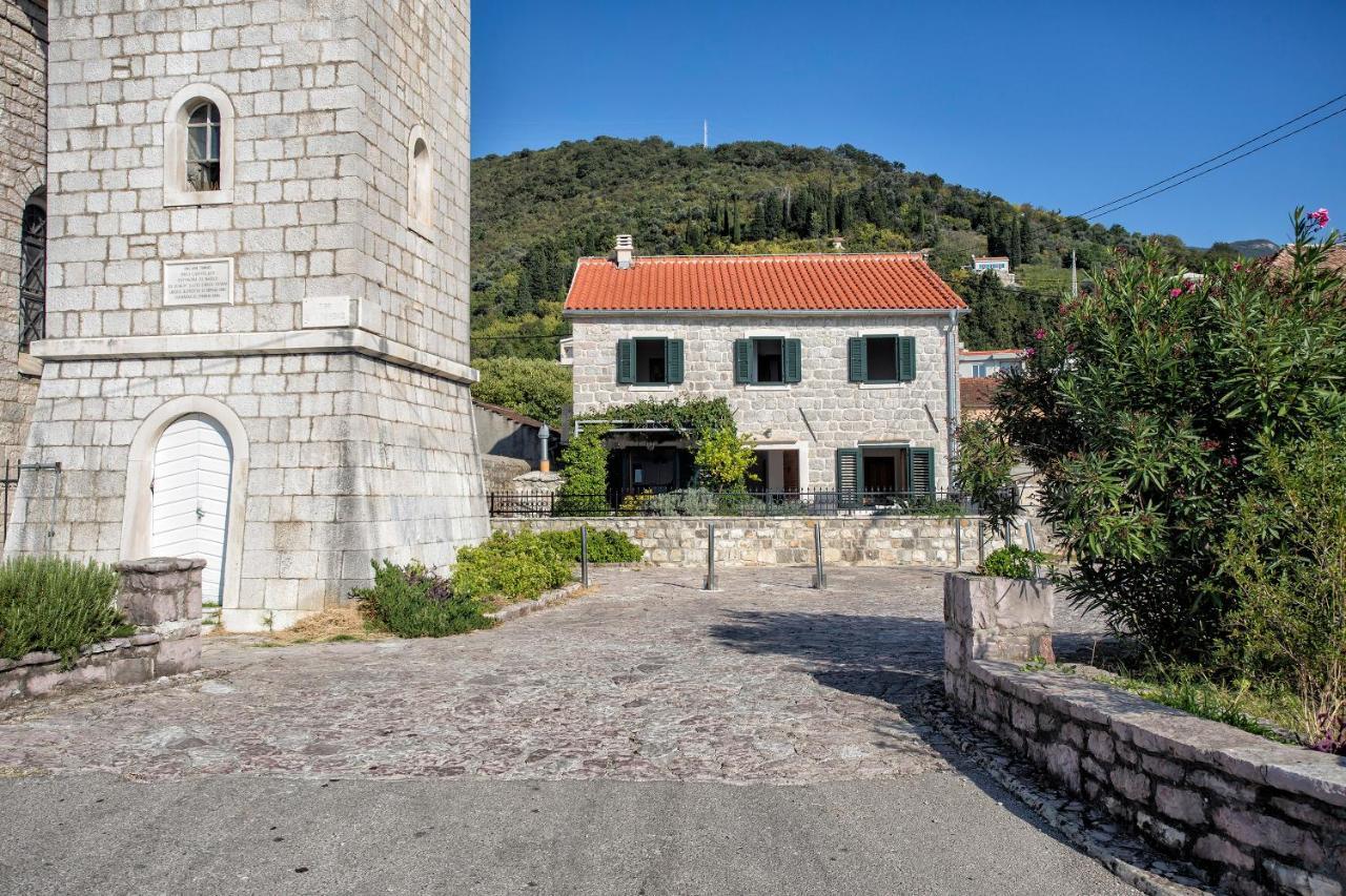Ruza, Donja Lastva Hébergement de vacances *